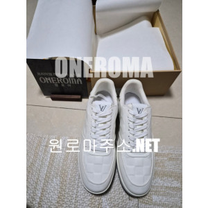 루이비통 리볼리 스니커즈