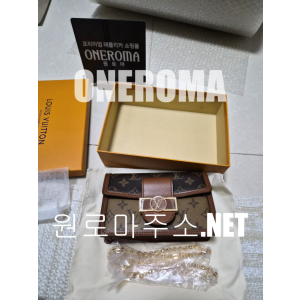 루이비통 도핀 체인 월릿