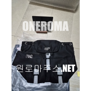 프라다 리나일론 백팩