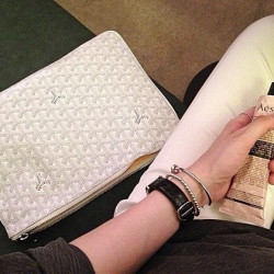 ●실사● 고야드 세나 클러치 화이트