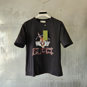GUCCI 구찌 헤드셋 바니 티셔츠