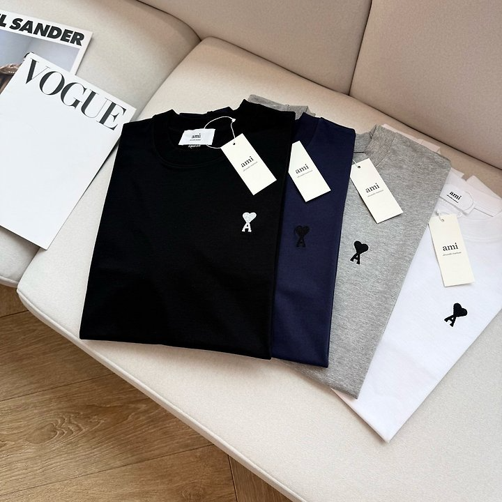 AMI 아미 뉴시즌 드 꾀흐 반팔