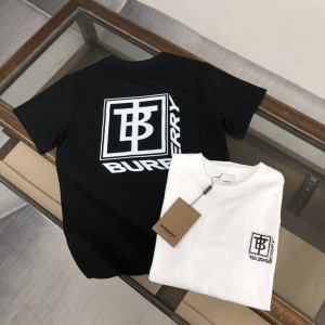 BURBERRY 버버리 TB 심플로고 반팔티셔츠