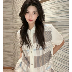 LOUIS VUITTON 루이비통 64244 다미에 자카드 폴로 가디건