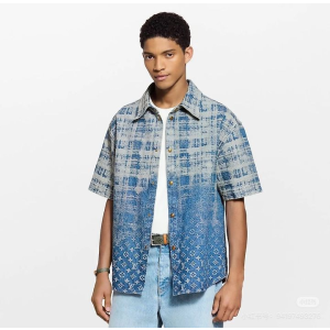 LOUIS VUITTON 루이비통 64257 모노그램 타일 데님 자켓