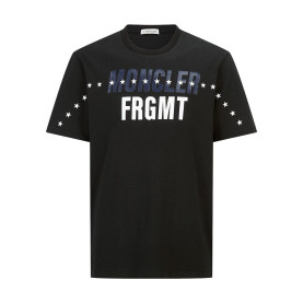 MONCLER 몽클레어 64313 FRGMT 스타 프린트 로고 반팔