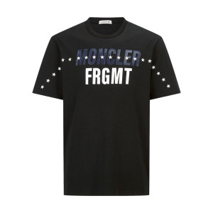 MONCLER 몽클레어 64313 FRGMT 스타 프린트 로고 반팔