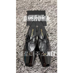 황*희 고객님 프라다 브러시드 메리제인 발레리나 플랫 슈즈