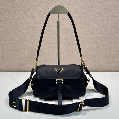 PRADA 프라다 익스플로어 미니 숄더백 1BD413