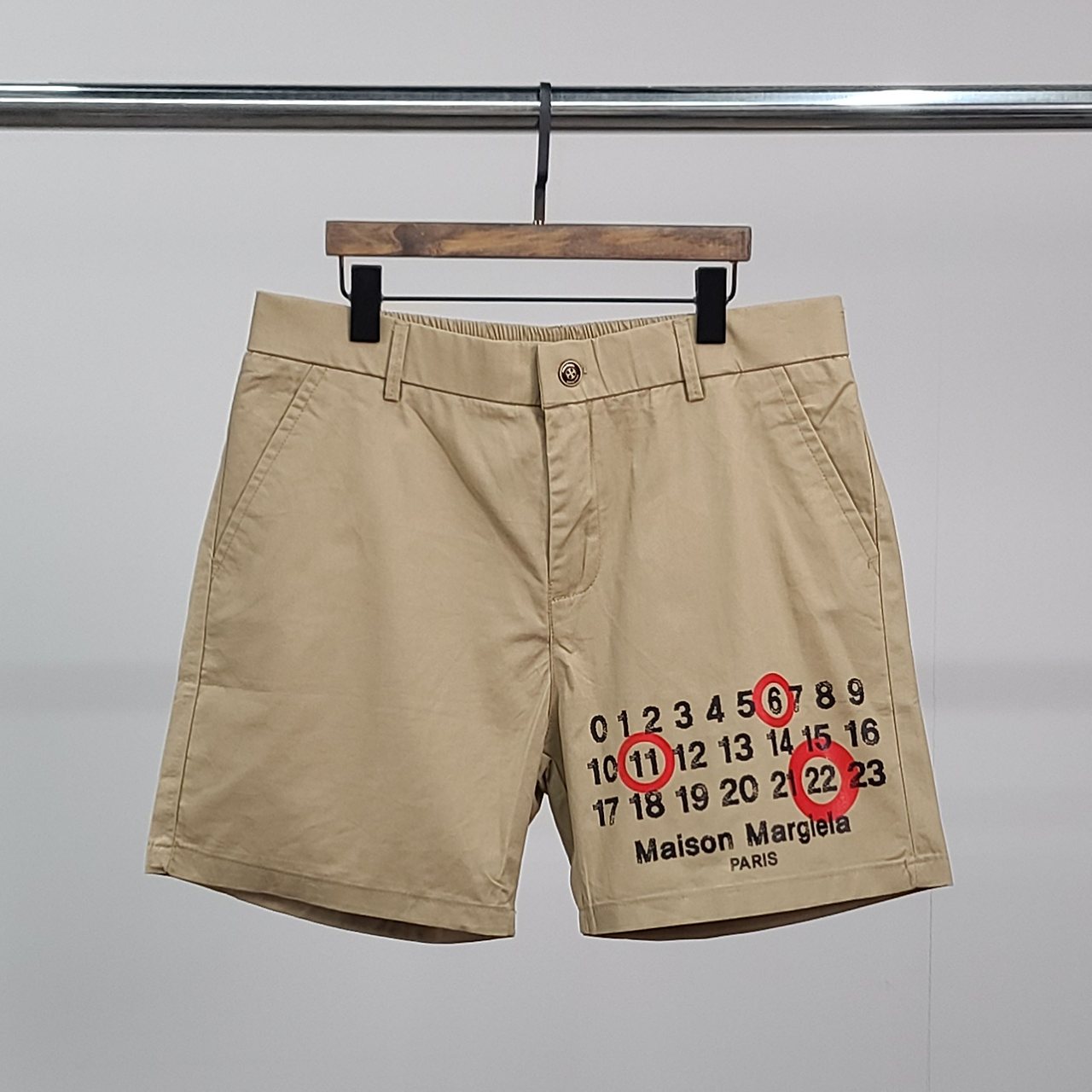 MAISON MARGIELA 메종마르지엘라 레터링서클 클래식 반바지