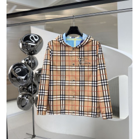 BURBERRY 버버리 60275 체크 리버시블 윈드브레이커