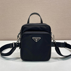 PRADA 프라다 리나일론 크로스백 2VH211